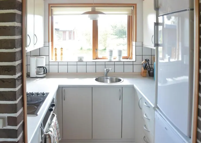 Three-bedroom In Saby 度假居 *