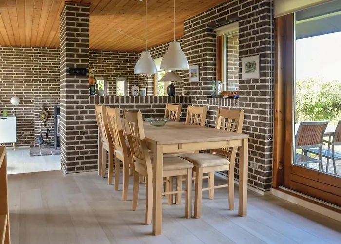 Three-bedroom In Saby * Sæby
